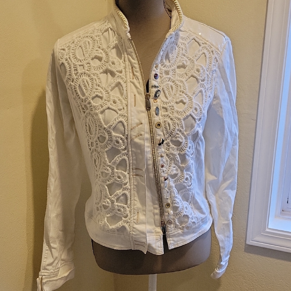 White Lace Women's Top
